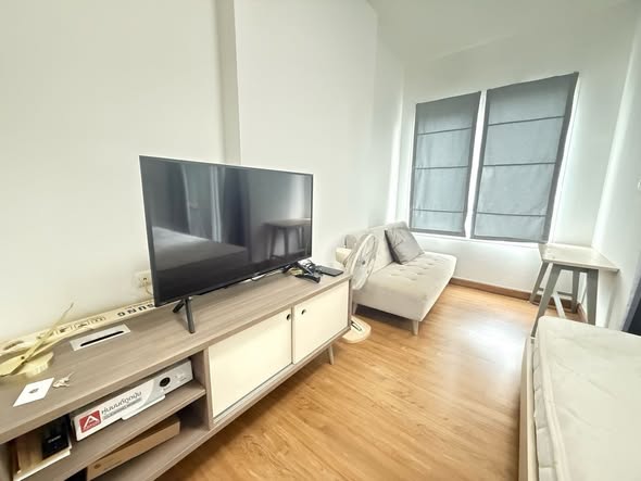 bedroom and living room and room interior of Chapter One Eco Ratchada-HuaiKhwang