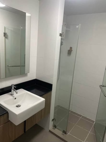 bathroom of Chapter One The Campus Ladprao 1