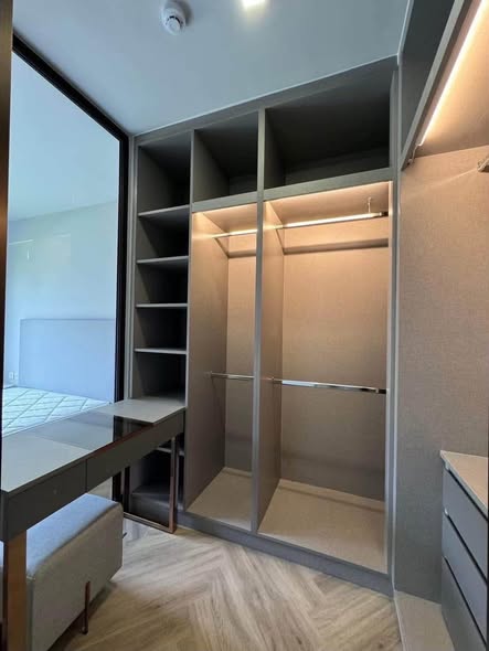 bedroom of CHAPTER THONGLOR 25
