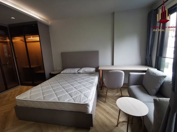 bedroom of CHAPTER THONGLOR 25