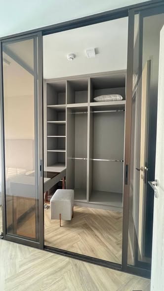 room interior of CHAPTER THONGLOR 25