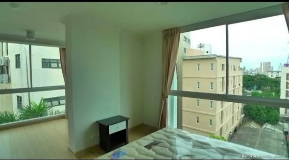 bedroom of Chateau In Town Ratchada 20 Condo