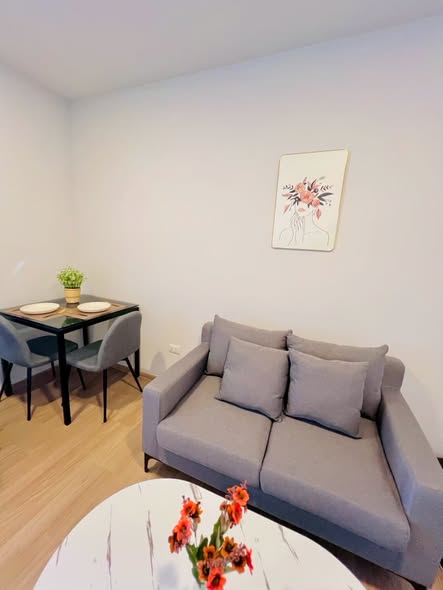 living room of Chewathai Pinklao | ชีวาทัย ปิ่นเกล้า