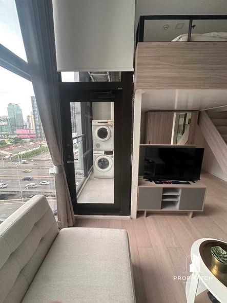 bedroom of Chewathai Residence Asoke