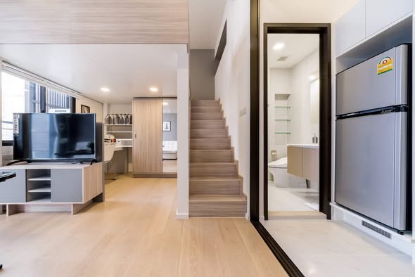 room interior and kitchen of Chewathai Residence Asoke