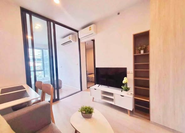 living room and room interior of เซียล่า ศรีปทุม (CIELA Sripatum)