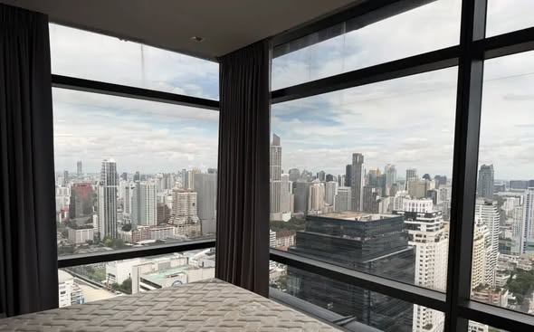 bedroom of Circle Condominium