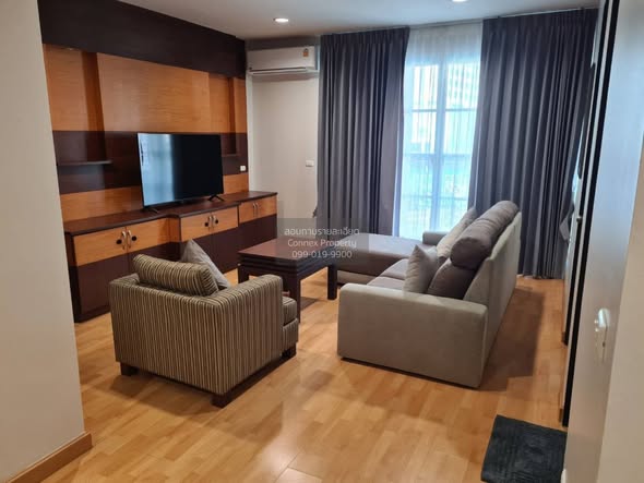 living room and room interior of Citi smart Sukhumvit 18
