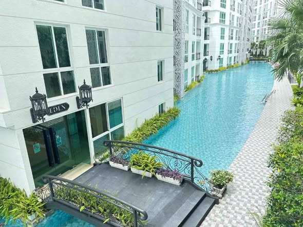 City Garden Olympus Condominium