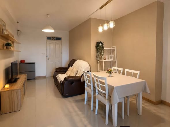 room interior of City Home Sukhumvit