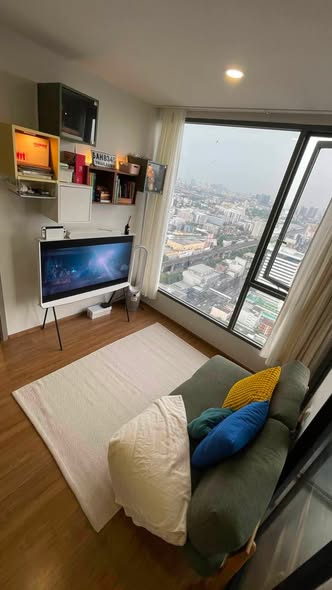 living room and bedroom of CLOUD Thonglor-Phetchaburi