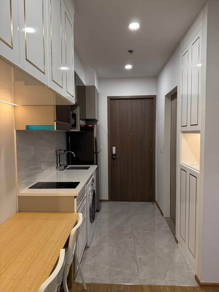 room interior and kitchen of CLOUD Thonglor-Phetchaburi