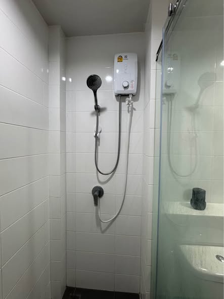 bathroom of COMMON TU