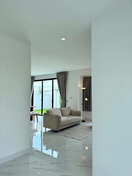 living room of Como Bianca