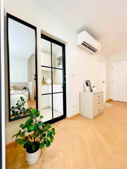 room interior of Condo One Ladprao 18