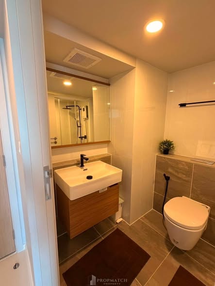 bathroom of Culture Thonglor