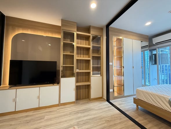 bedroom and room interior of Culture Thonglor