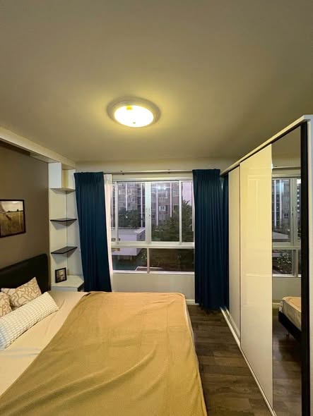 bedroom and room interior of D Condo Sukhumvit 109