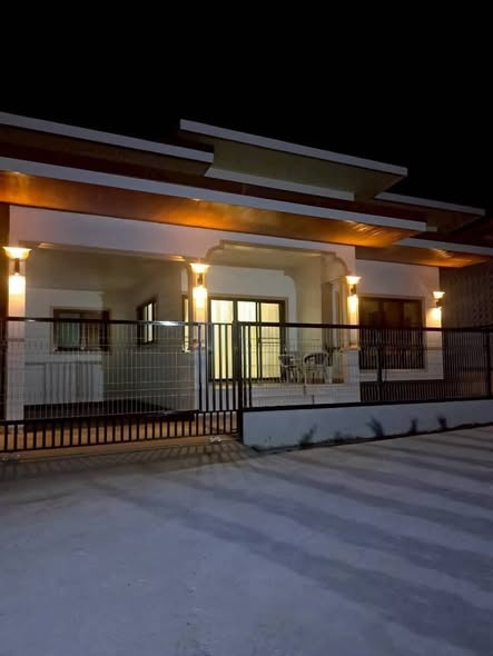 D-HOUSE