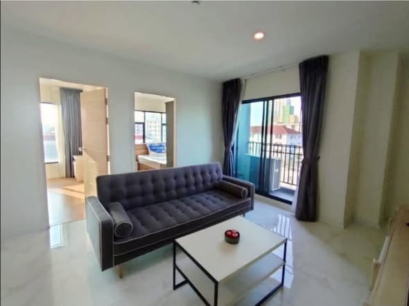 bedroom of D’Mura Ratchayothin