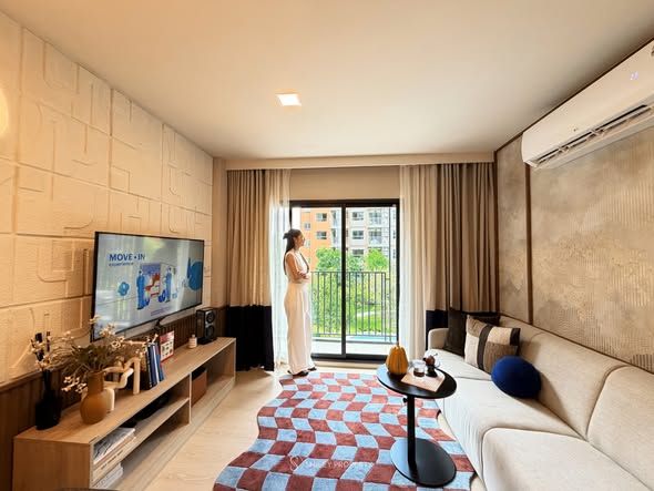 bedroom and living room of dcondo kiri