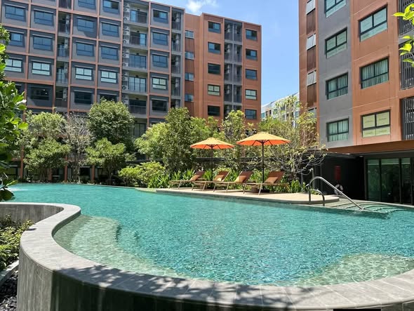 pool of dcondo kiri