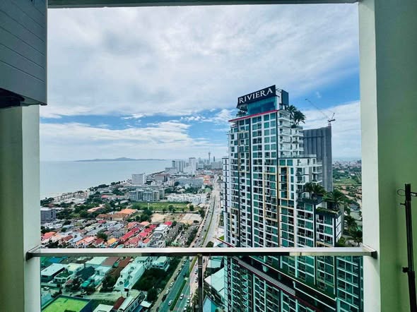 Dusit Grand Condo View