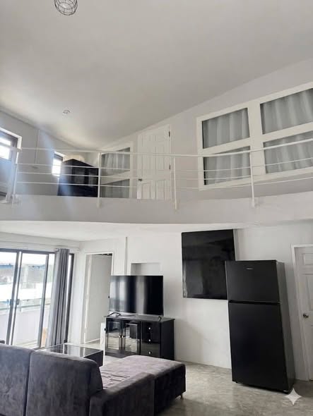 Eastwood Park Condominium
