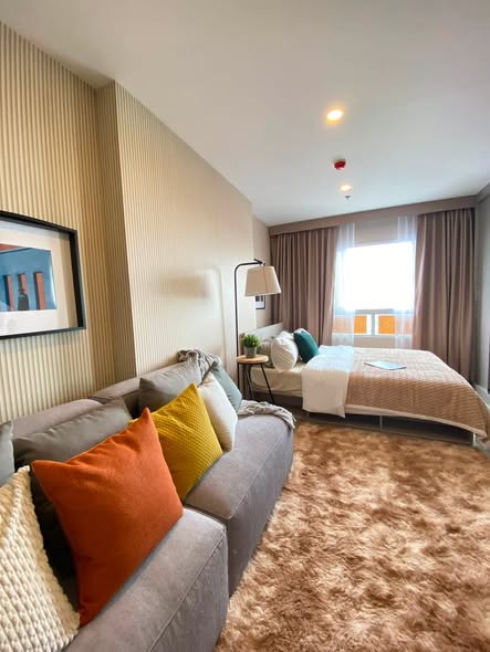 bedroom of Elio Sathorn-Wutthakat