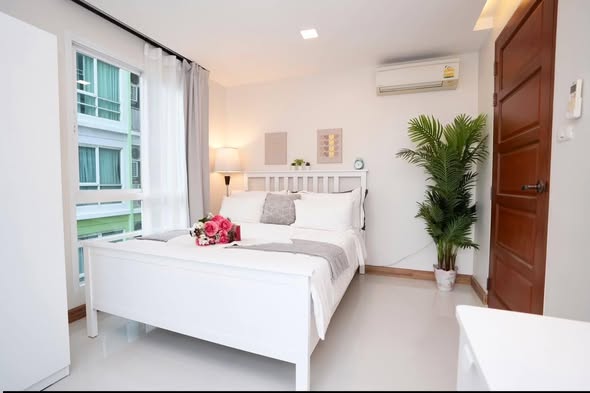 bedroom of Emerald Residence Ratchada Condominium