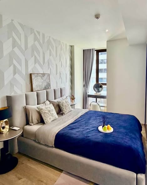 bedroom of Fynn Asoke