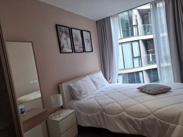 bedroom of Fynn Asoke