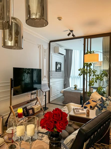 living room of Fynn Asoke