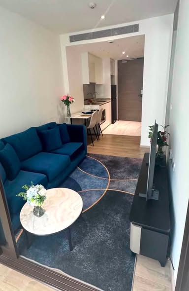 living room of Fynn Asoke