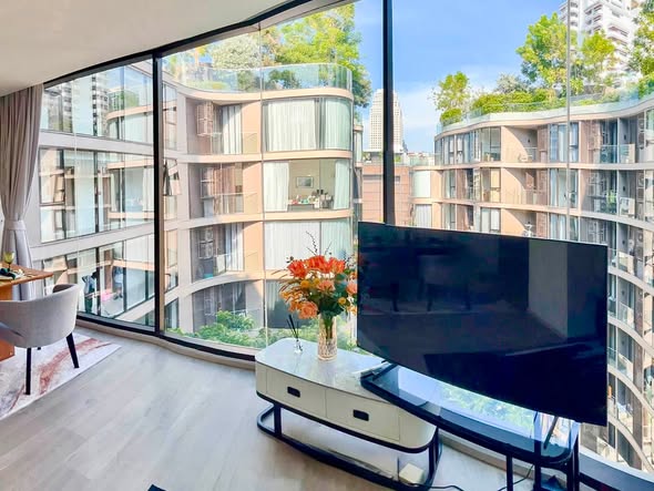 living room and room interior of Fynn Asoke