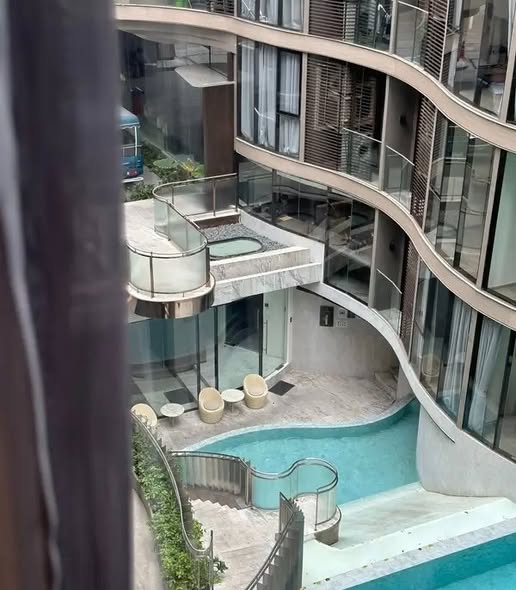 pool of Fynn Asoke