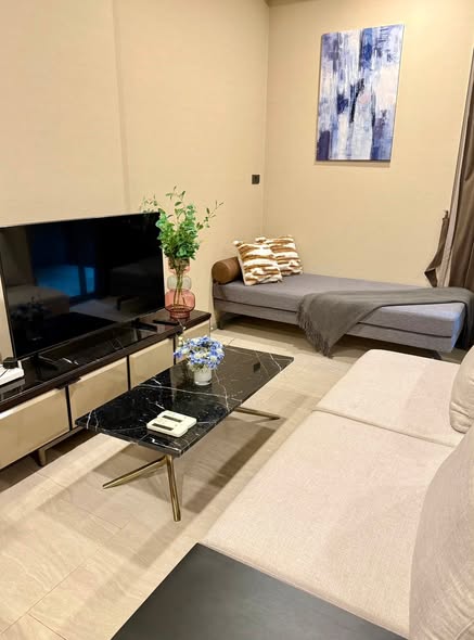 bedroom and living room of Fynn Sukhumvit 31