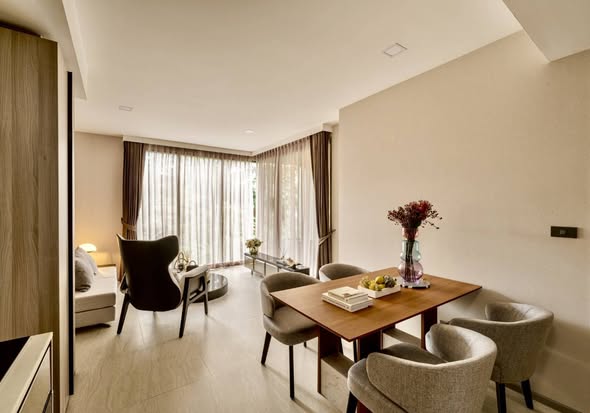 bedroom and living room and room interior of Fynn Sukhumvit 31