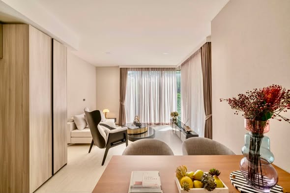 living room and bedroom of Fynn Sukhumvit 31