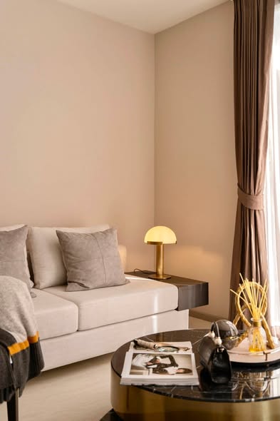 living room and bedroom of Fynn Sukhumvit 31