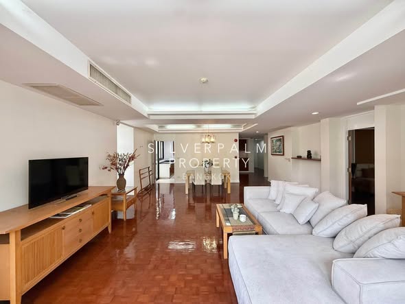 living room of GM Estate Hotel & Executive Apartments