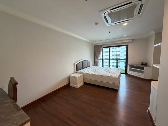 bedroom of G.P.GRANDE TOWER