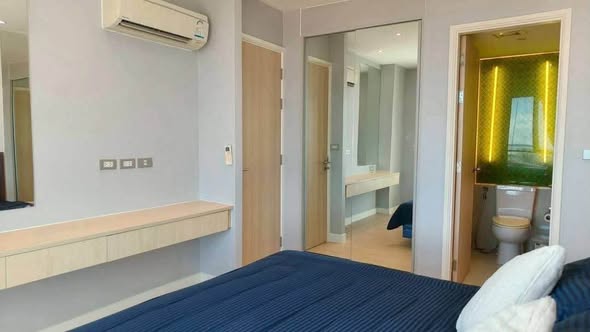 bedroom of Grande Caribbean Condo