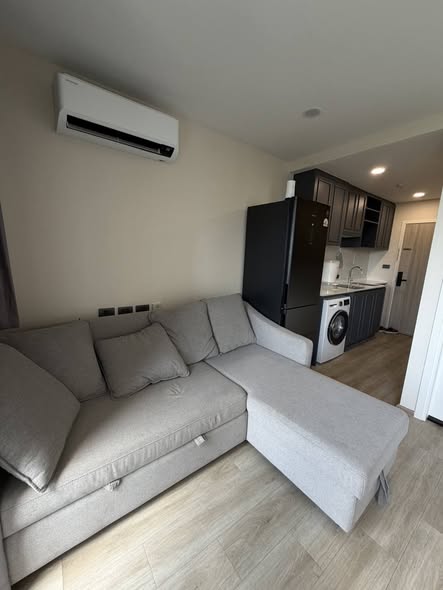 living room of Groove Ratchada-Ladprao (กรูฟ รัชดา-ลาดพร้าว)