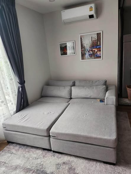 living room and bedroom of Groove Ratchada-Rama 9