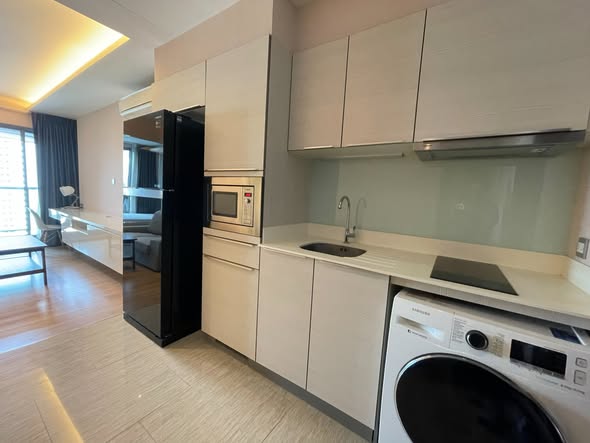 kitchen of H Sukhumvit 43 Condominium