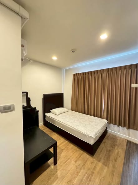 bedroom and room interior of H2 Glass Condo