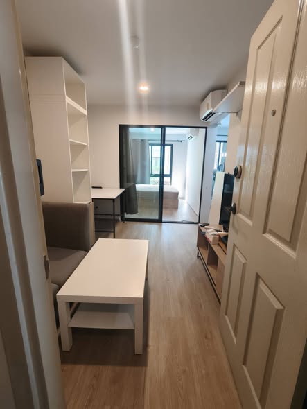 room interior of HI Sukhumvit 93