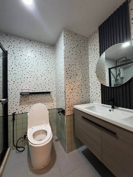 bathroom of Hillside Payap Condominium