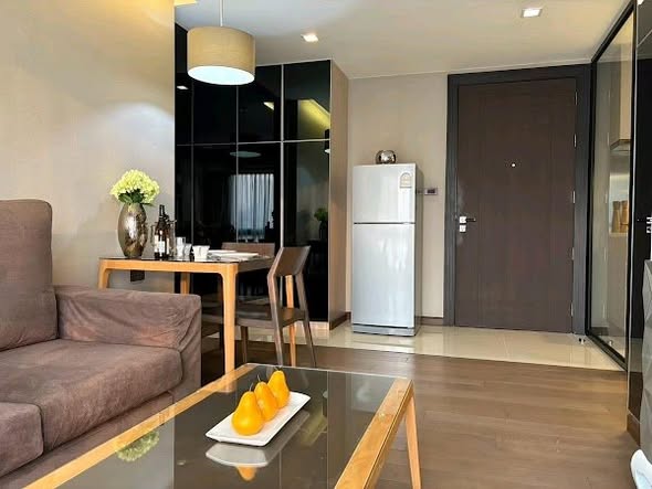 bedroom and living room and room interior of Hof Udom Suk